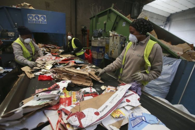 Resultado de imagem para Zero duvida de cumprimento de metas de reciclagem sem alteração de medidas