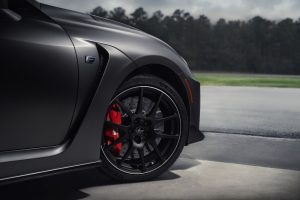 Lexus RC F e RC F Track Edition estreiam-se em Detroit