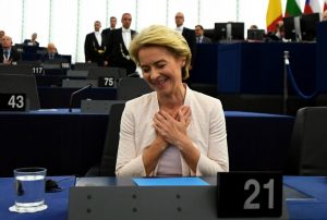Ursula Von der Leyen eleita Presidente da Comissão Europeia