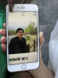 Wang Quanzhang reúne com família após cinco anos preso na China