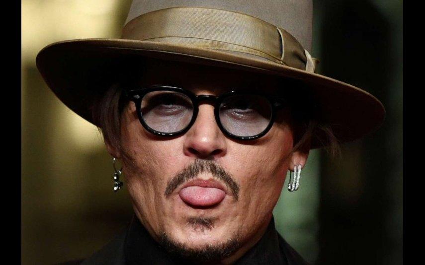 Johnny Depp perde apoio de famosos em postagem