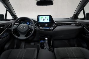Toyota revela C-HR em versão exclusiva GR Sport Hybrid
