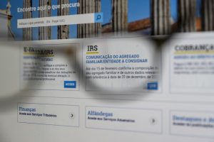 Fisco alerta para e-mails falsos sobre consulta IRS que devem ser ignorados