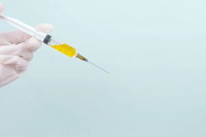 Covid-19: Fármaco experimental diminui 99,9% da carga viral
