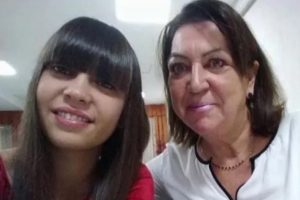 «Vamos matar-te, antes 50 anos de prisão do que uma filha lésbica», diz mãe de jovem