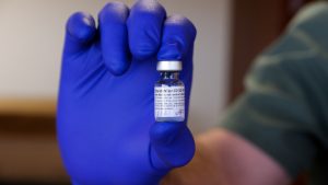 Pfizer investiga pessoas vacinadas contra a Covid-19 que contraíram a doença