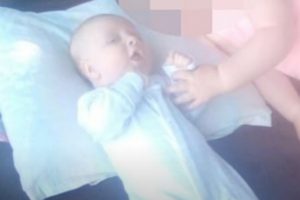 Mulher detida após esfaquear até à morte bebé de 8 meses