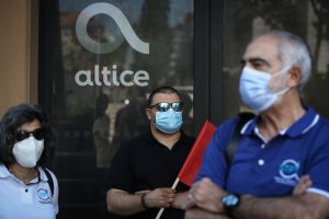 Trabalhadores da Altice Portugal em greve contra despedimento coletivo