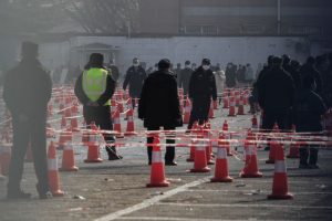 Covid-19 volta um ano depois a Wuhan e autoridades ordenam testes em massa