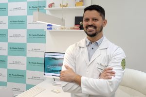 Cárie é transmissível? Cirurgião-dentista explica