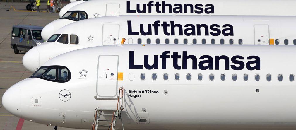 Lufthansa reduzierte ihre Verluste bis Juni auf 325 Millionen Euro und mit dem zweiten Quartal auf Rekordgewinne