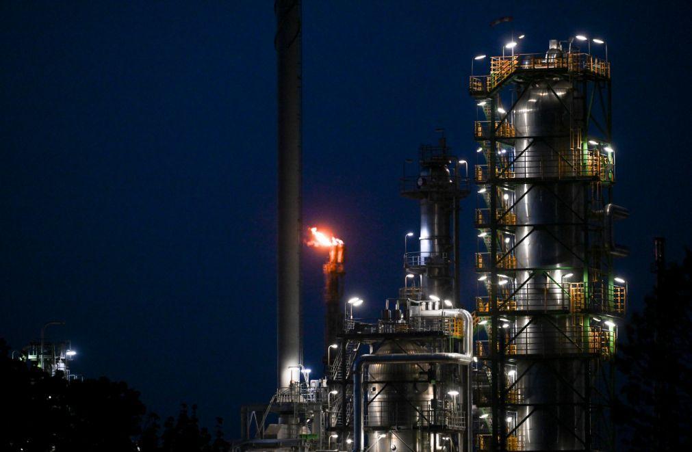 Berlin übernimmt die Kontrolle über die deutschen Tochtergesellschaften des russischen Ölkonzerns