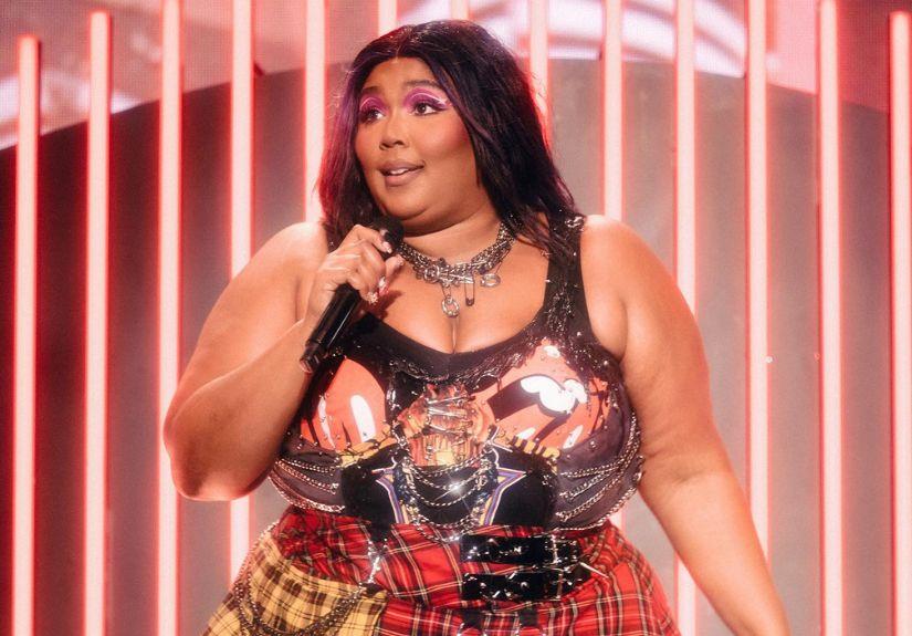 Polémica - Lizzo: Cantora reage às acusações de assédio de ex-bailarinas -  Impala