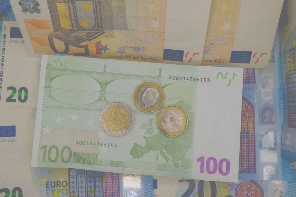 Carga Fiscal em Portugal: Uma Análise da Evolução em 2023