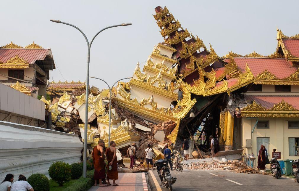 Junta no poder em Myanmar eleva para mais de 1.000 mortos balanço do sismo