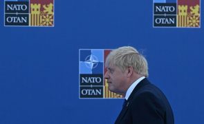 Putin estava errado e vai ter mais NATO à porta, diz Boris Johnson