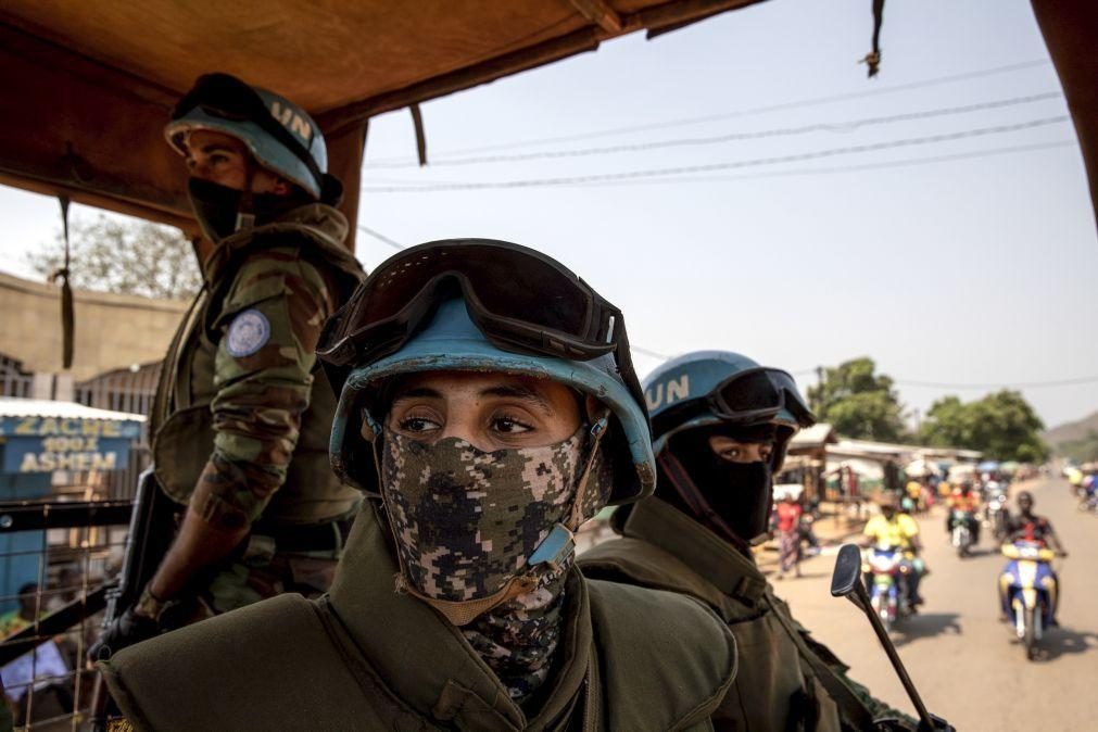 Capacetes azuis expulsam rebeldes de Ouanda-Djallé, na República Centro-Africana