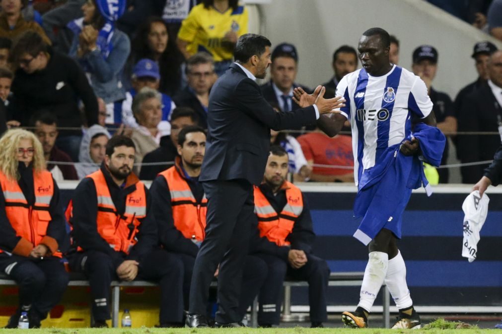 FC Porto bate Chaves e sobe à liderança da I Liga, em igualdade com o Sporting