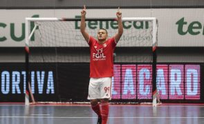 Jacaré renova contrato com equipa de futsal do Benfica até 2024 e promete títulos