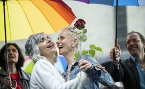 Suíça celebra primeiros casamentos homossexuais