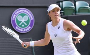 Wimbledon: Swiatek eliminada por Cornet termina série de 37 triunfos seguidos