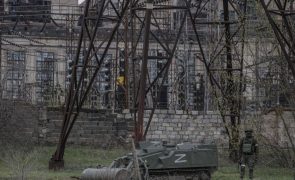 Rússia anuncia controlo total de Lugansk