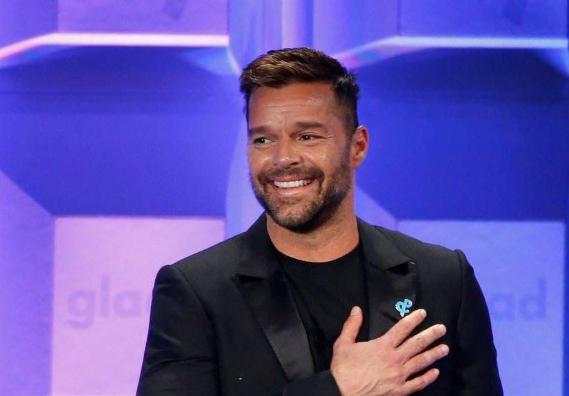 Ricky Martin - Recebe ordem de restrição após acusação de violência doméstica