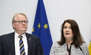 Finlândia e Suécia completam negociações de adesão à NATO