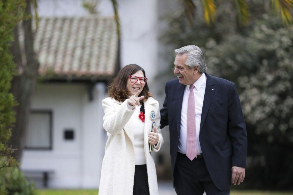 Nova ministra da Economia argentina sublinha continuidade das políticas do Governo