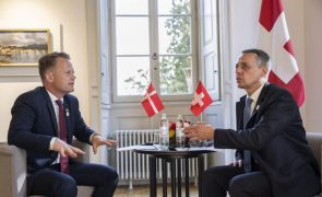 Dinamarca é o primeiro país a ratificar adesão da Suécia e Finlândia à NATO