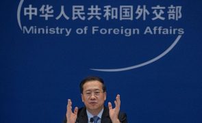 China diz querer aprofundar cooperação com Rússia nos organismos multilaterais