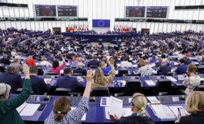 Parlamento Europeu valida nuclear e gás como investimentos 