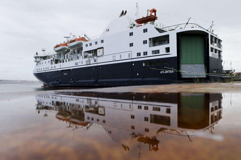 Buscas no Porto, Funchal e em Malta ligadas à venda do ferry Atlântida à Douro Azul