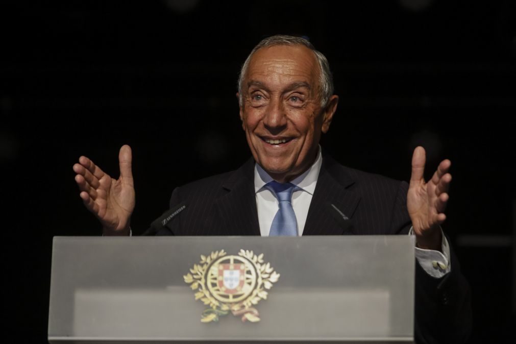Marcelo felicita Juncker e concorda que
