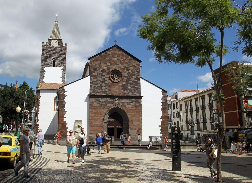 Prémio de 50.000 euros atribuído à Sé do Funchal será utilizado para mais obras de restauro