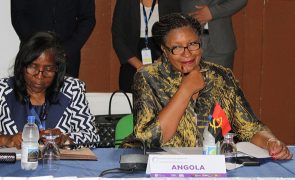 Óbito/Eduardo dos Santos: Angolanos devem agora unir-se em torno de João Lourenço - histórica do MPLA