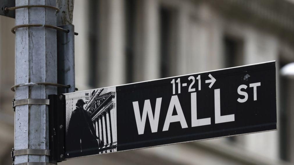 Bolsa de Nova Iorque segue mista à espera de resultados trimestrais e da inflação