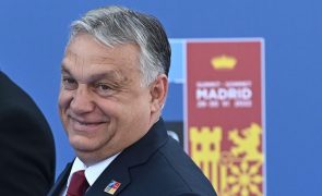 Ucrânia: PM húngaro diz que sanções da UE contra Rússia vão provocar recessão