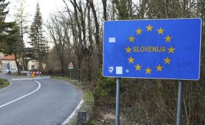 Eslovénia retira cerca na fronteira colocada na crise de 2015