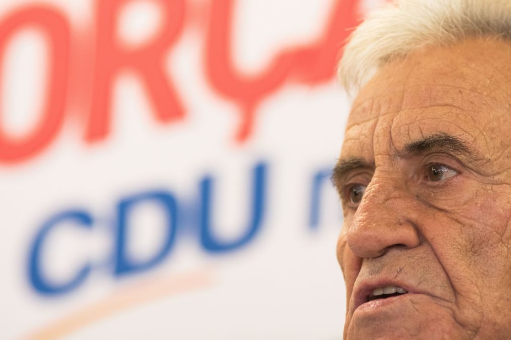 Jerónimo de Sousa contra