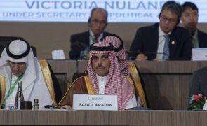 Arábia Saudita diz que abertura de espaço aéreo a Israel não normaliza relações