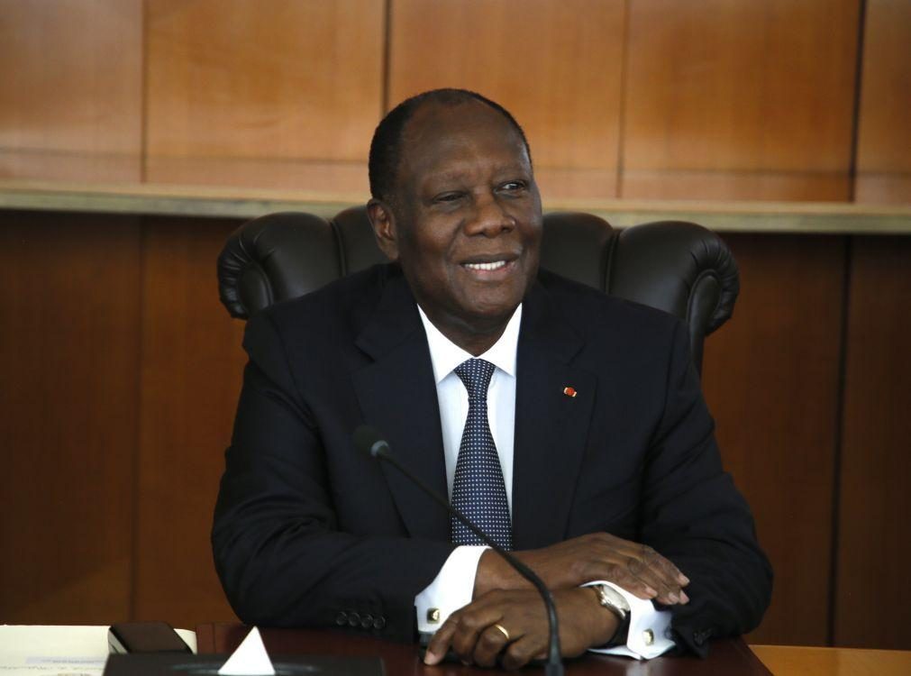 Presidente da Costa do Marfim debateu tensão com o Mali com mediador do Togo