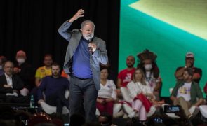 Lula acusa Bolsonaro de querer criar 