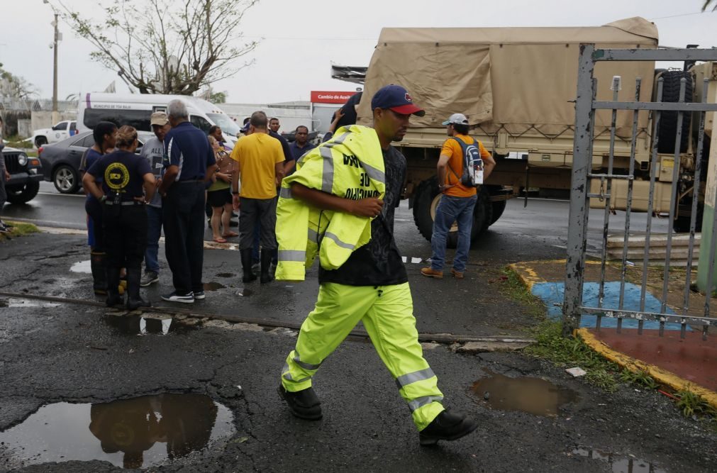 Número de mortos em Porto Rico devido ao furacão Maria sobe para 12