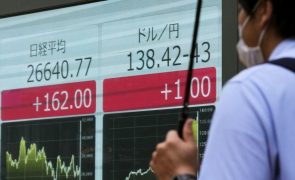 Bolsa de Tóquio abre a ganhar 1,61%