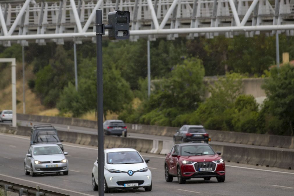 Novos radares em Lisboa registam média diária de 1.380 infrações por excesso de velocidade