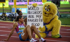 Recorde 'do outro mundo' para Sidney MacLaughlin nos 400 metros barreiras nos Mundiais