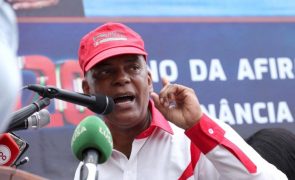 Angola/Eleições: UNITA diz que é crime entregar ficheiros eleitorais com mortos e 