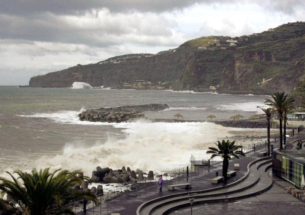 Costa sul da Madeira sob aviso laranja para tempo quente a partir de domingo