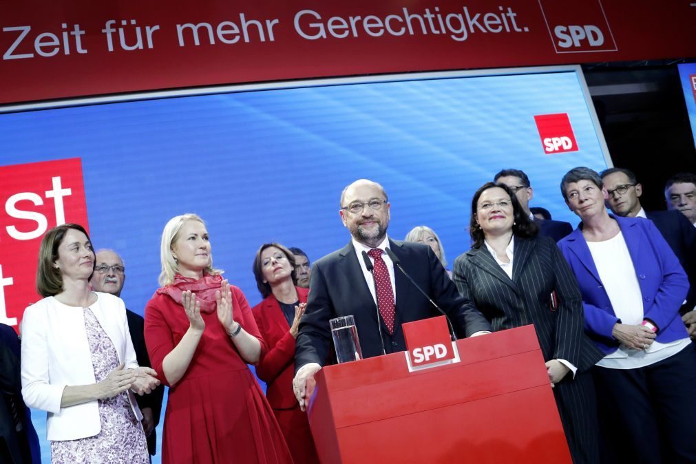 SPD garante que não fará aliança governamental com Merkel na Alemanha